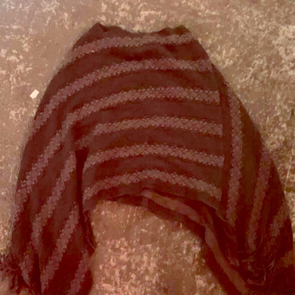 Women’s sleeveless cardigan